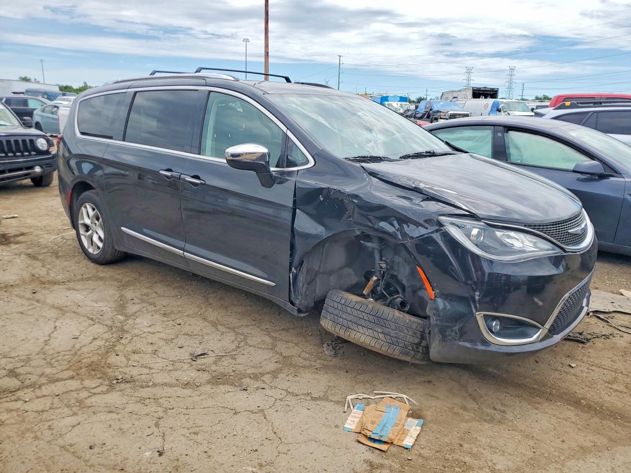 2020 CHRYSLER PACIFICA