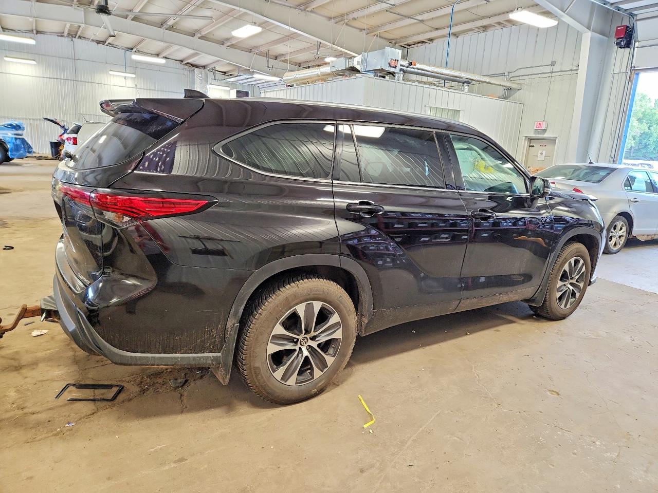 2021 TOYOTA HIGHLANDER