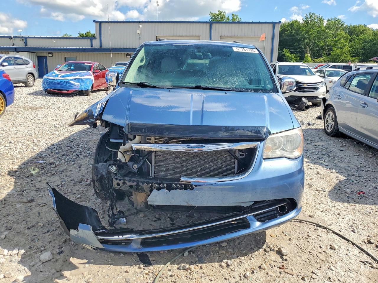 2011 CHRYSLER MINIVAN