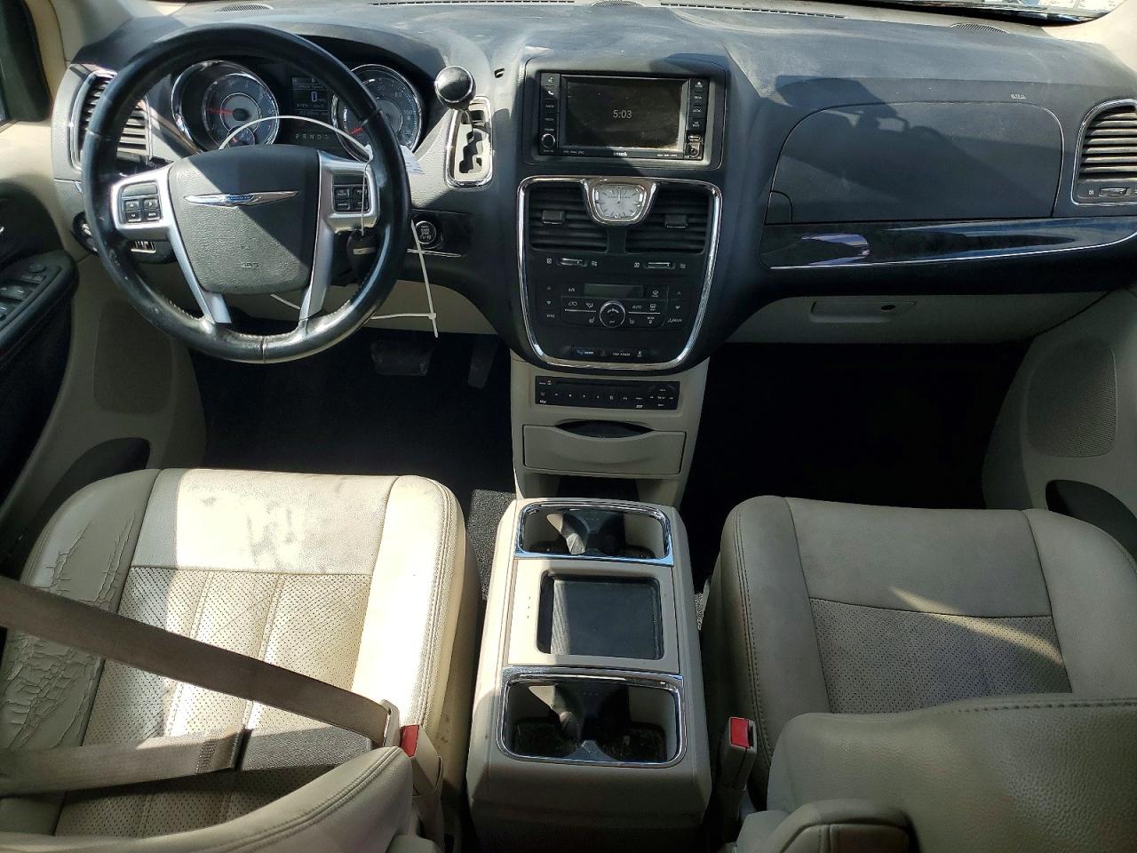 2011 CHRYSLER MINIVAN