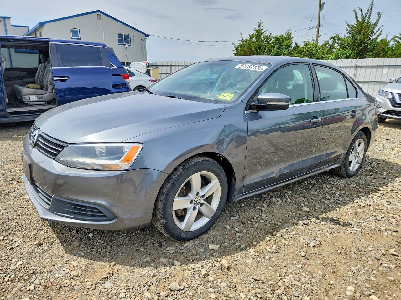 2014 VOLKSWAGEN JETTA