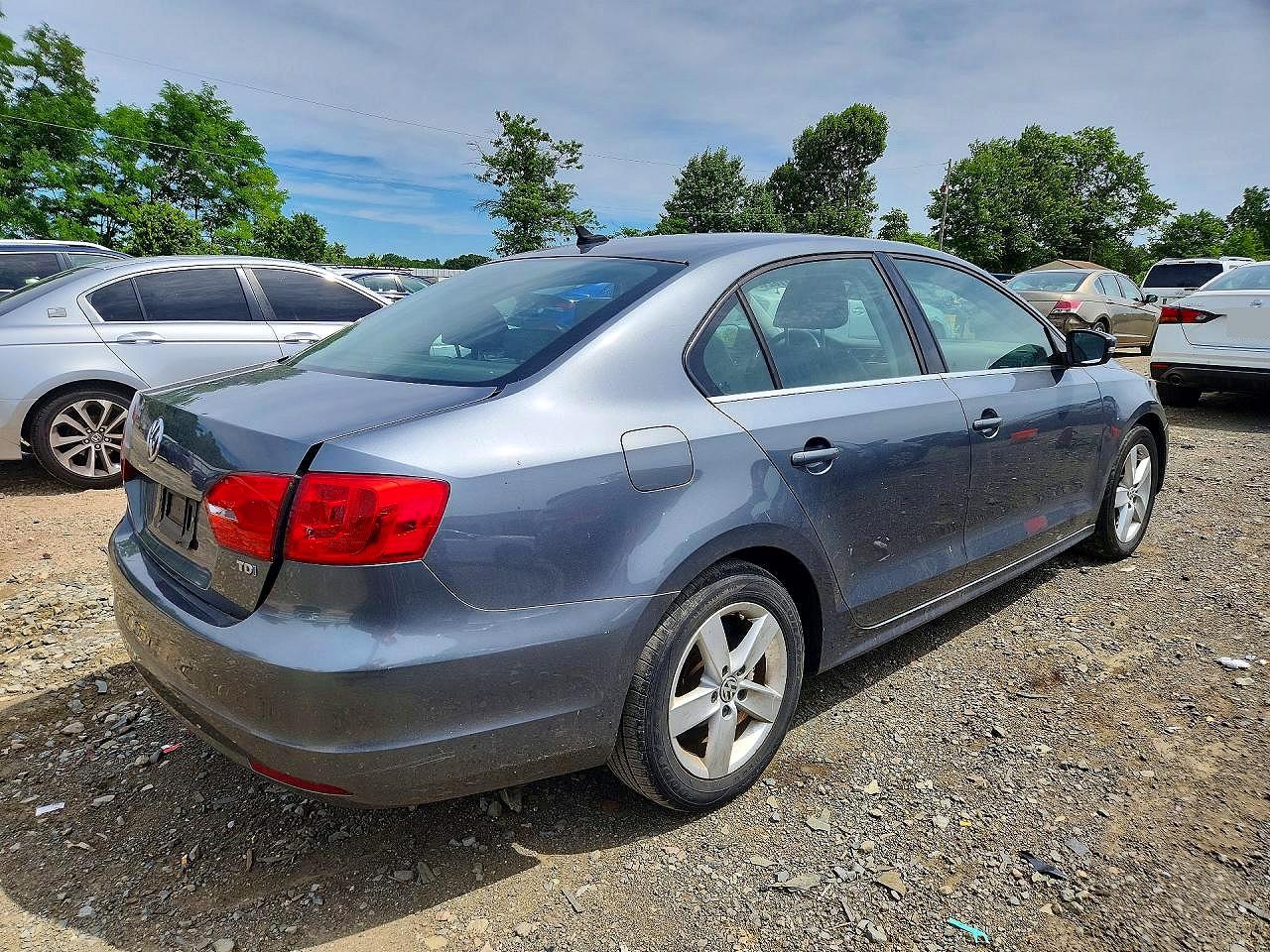 2014 VOLKSWAGEN JETTA