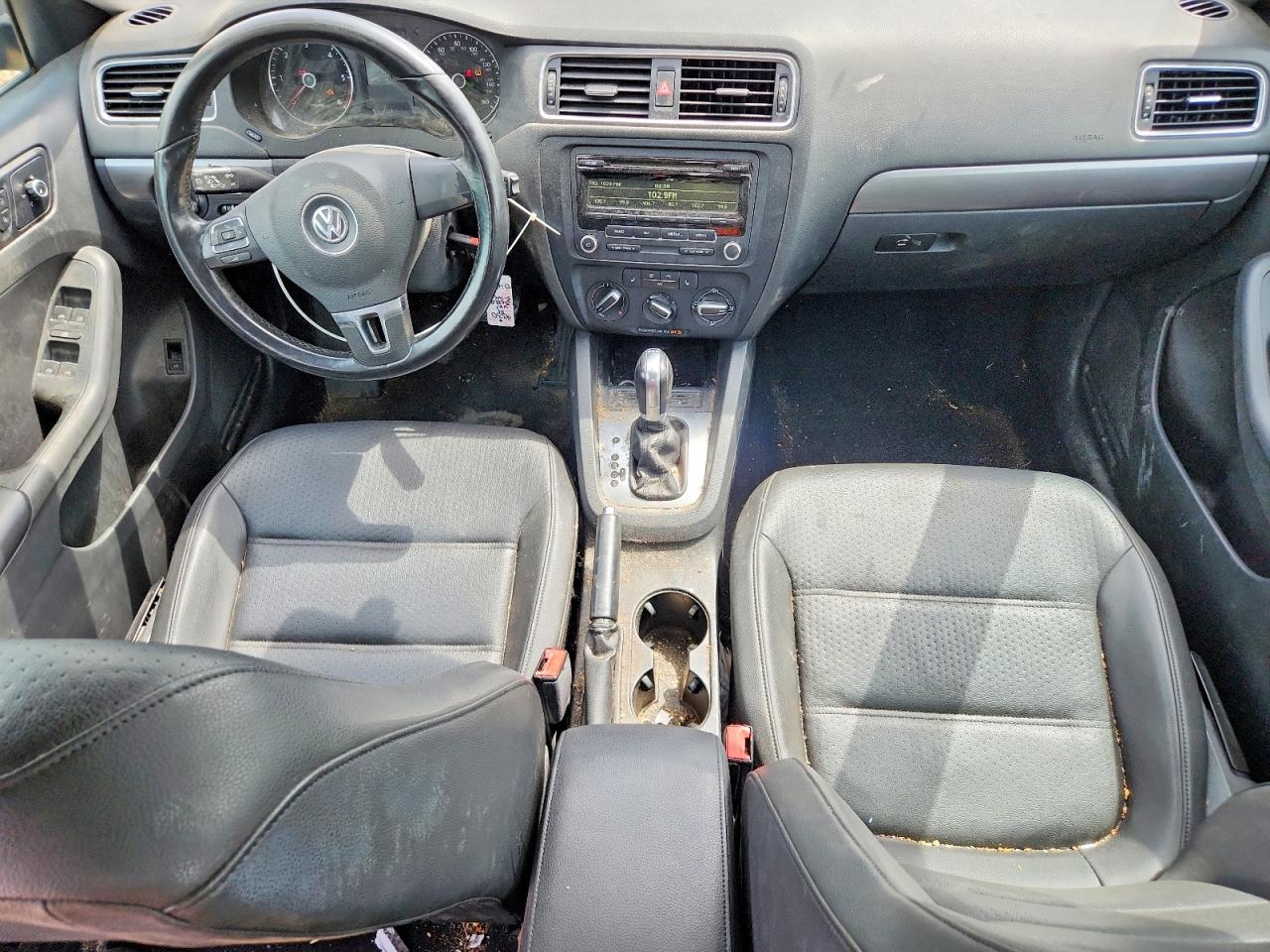 2014 VOLKSWAGEN JETTA
