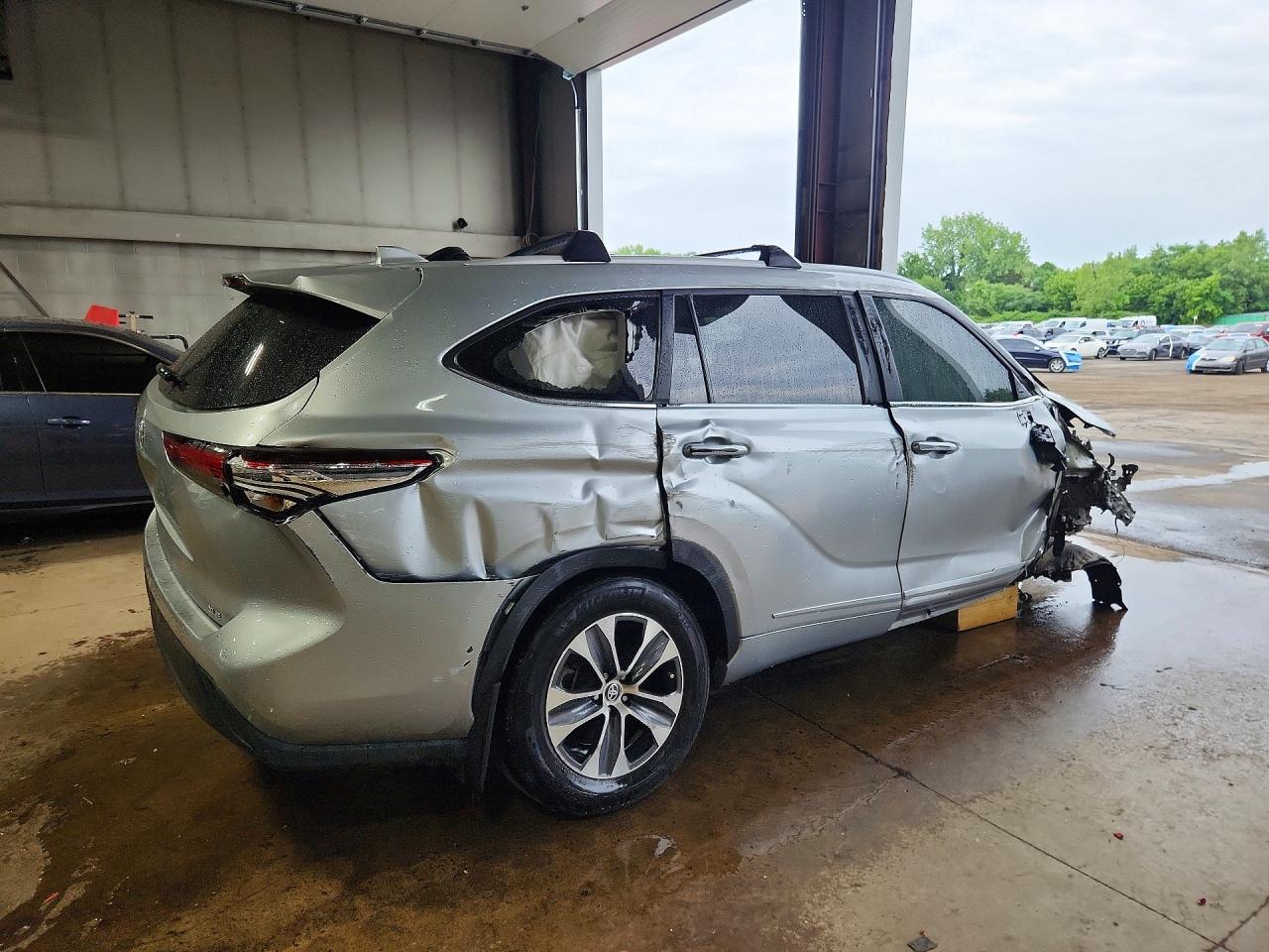 2023 TOYOTA HIGHLANDER