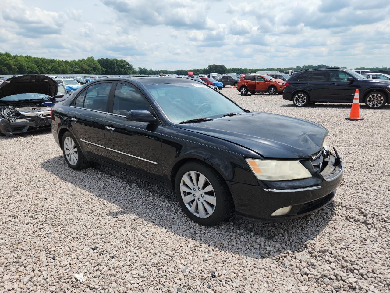 2010 HYUNDAI SONATA