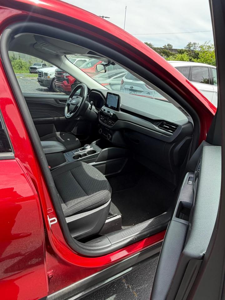 2025 FORD ESCAPE