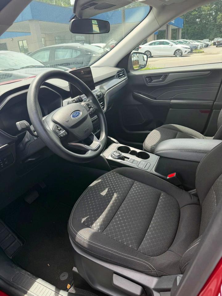 2025 FORD ESCAPE