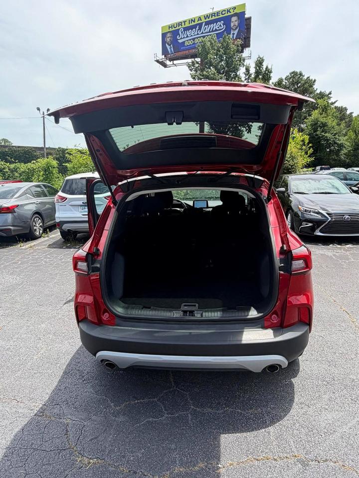 2025 FORD ESCAPE