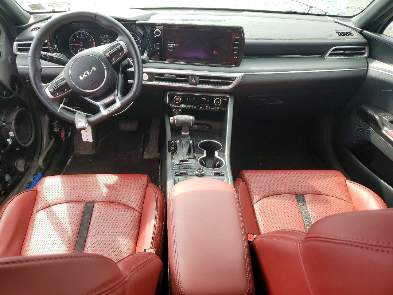 2024 KIA K5