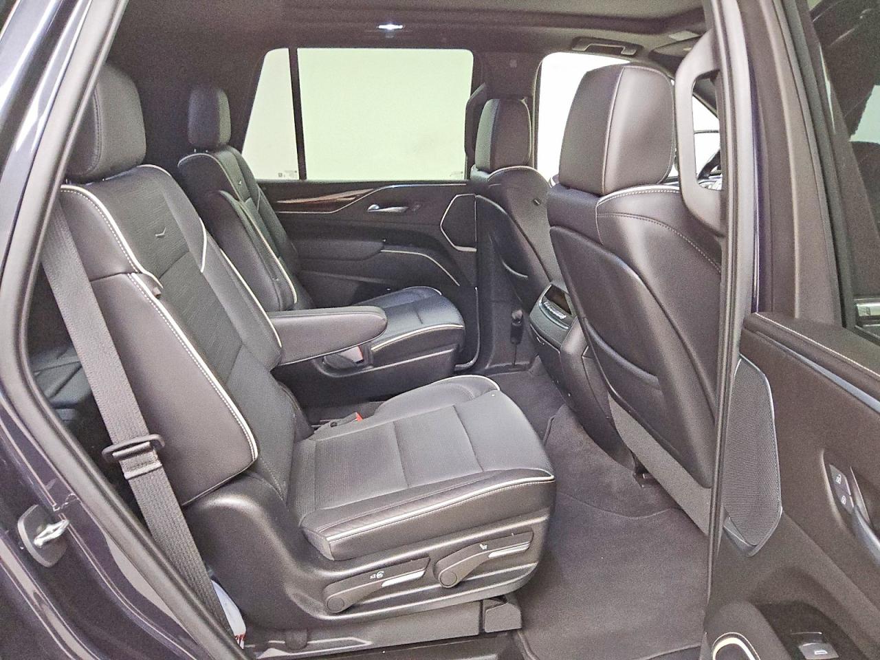 2023 CADILLAC ESCALADE