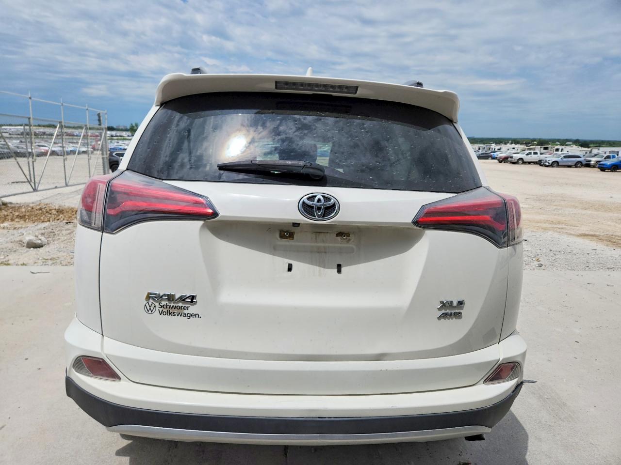 2017 TOYOTA RAV4