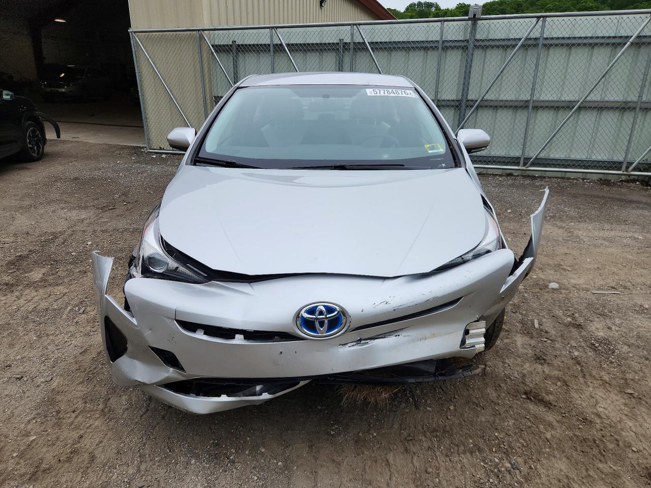 2016 TOYOTA PRIUS