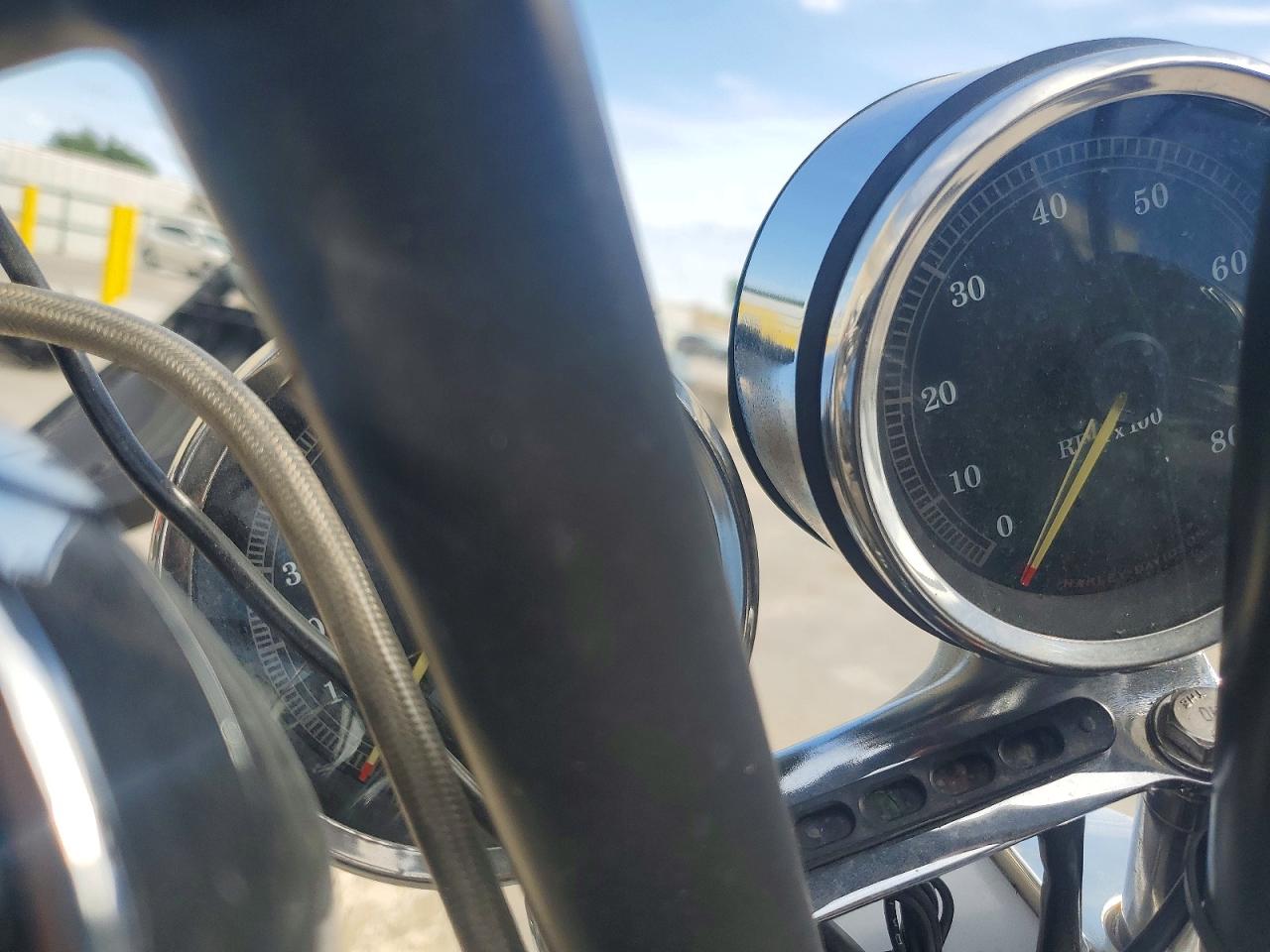 2001 HARLEY-DAVIDSON FX