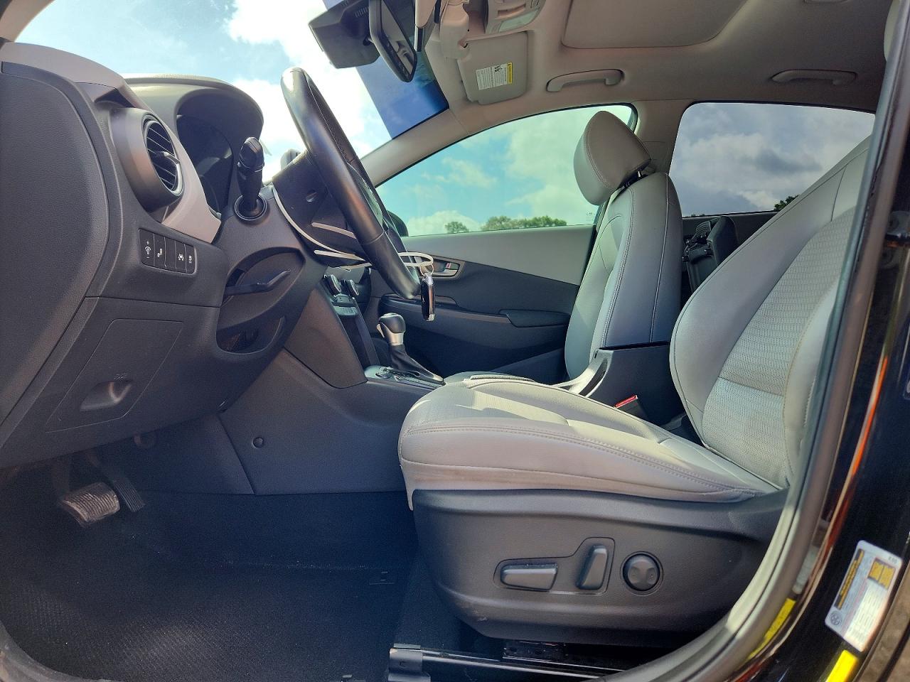 2021 HYUNDAI KONA