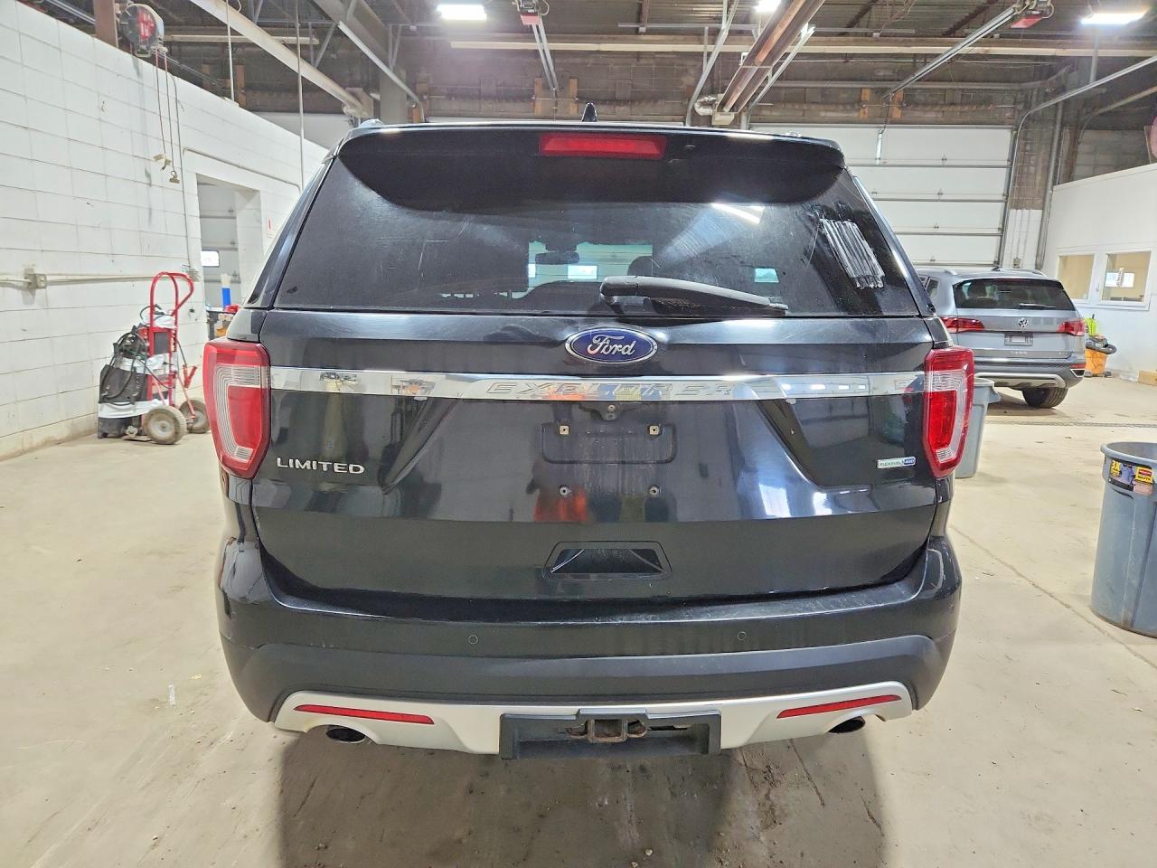 2016 FORD EXCURSION