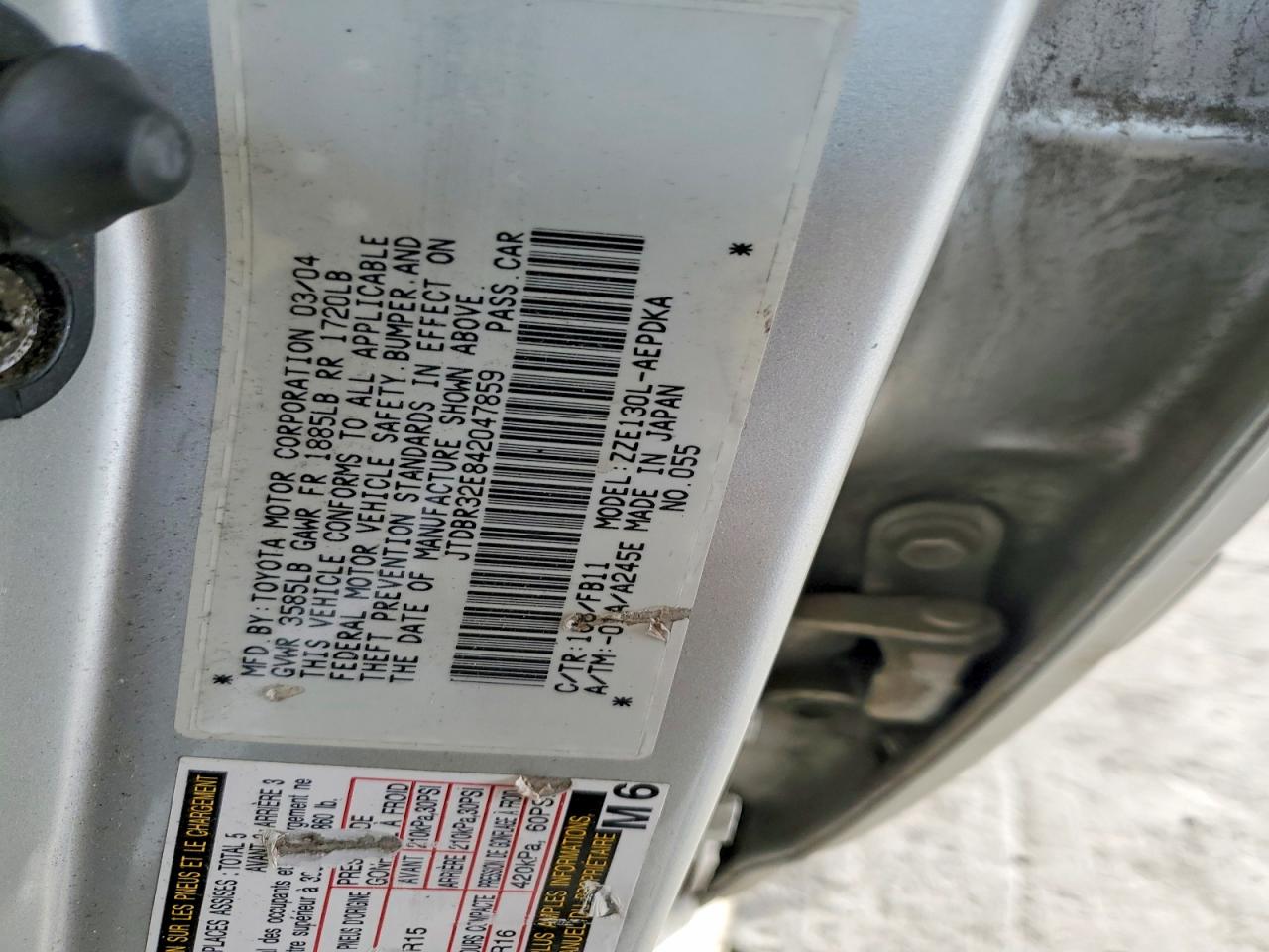 2004 TOYOTA COROLLA
