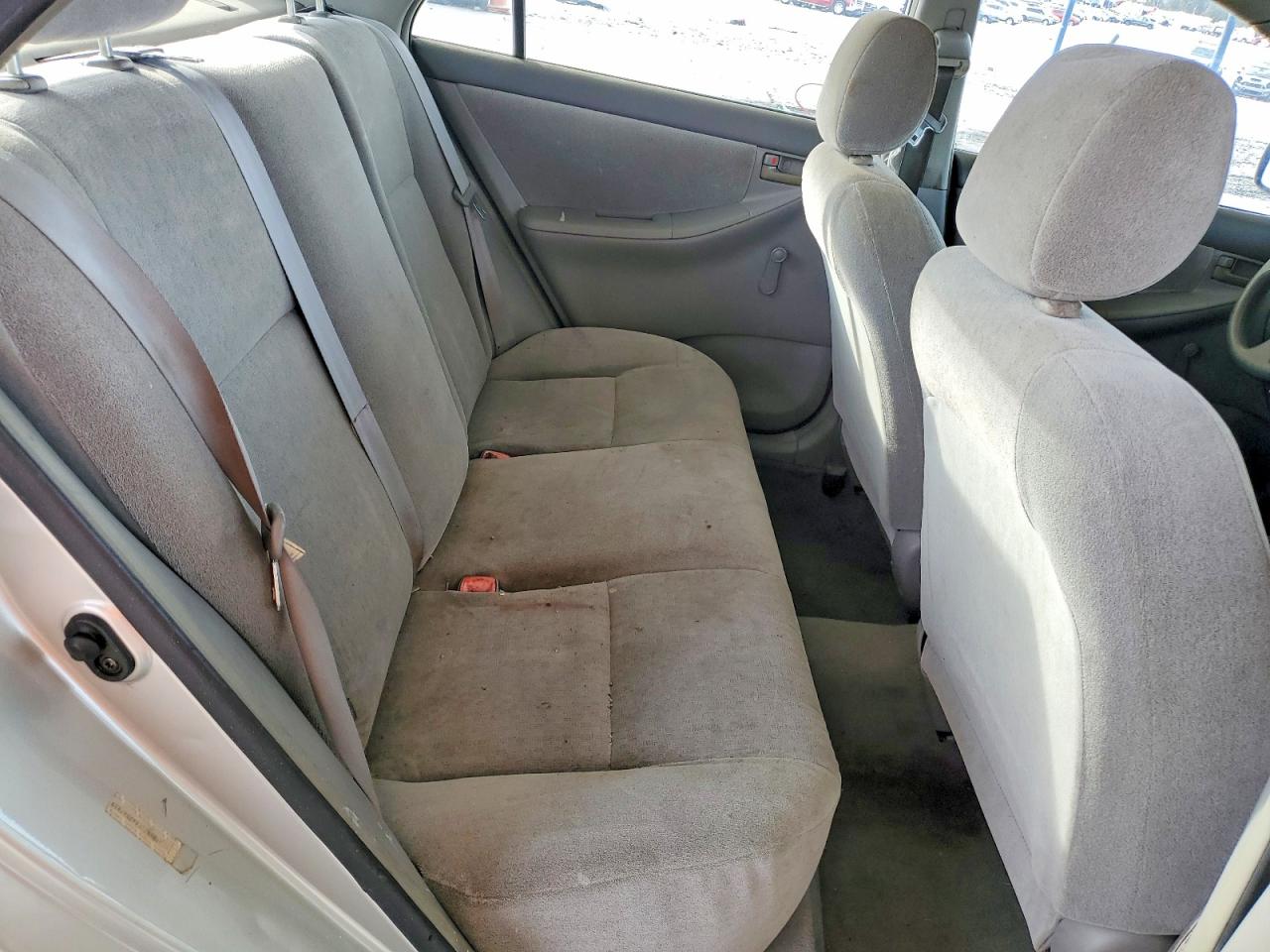 2004 TOYOTA COROLLA