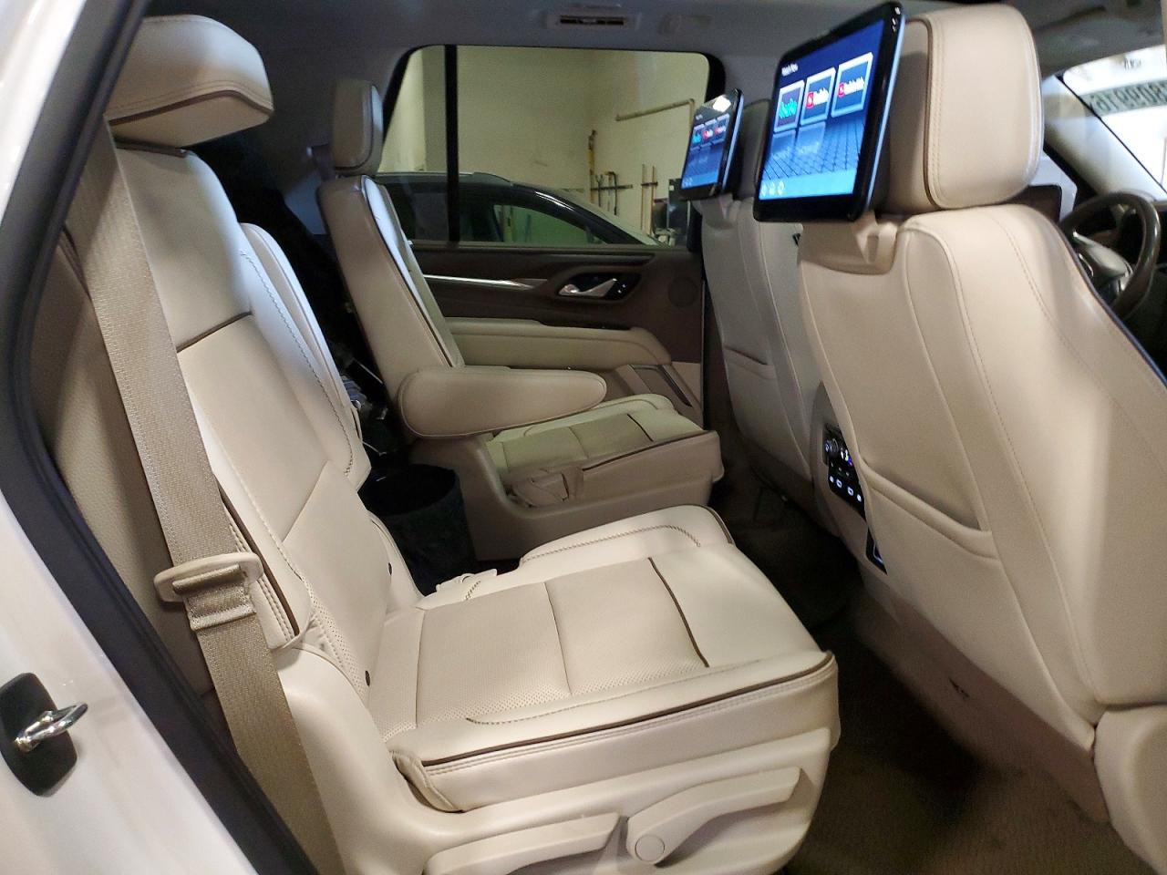 2022 GMC YUKON