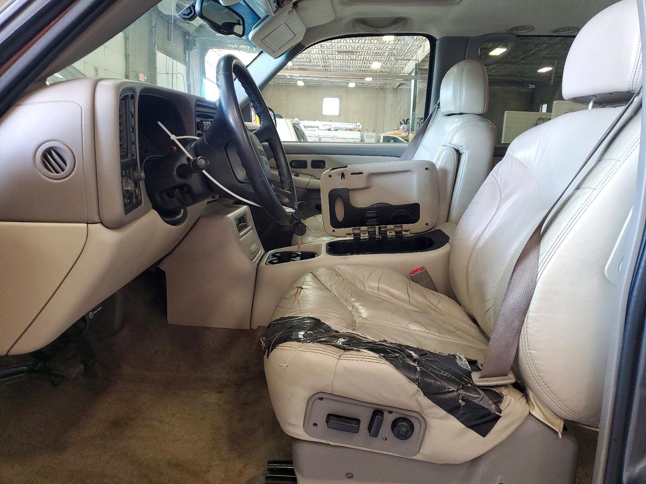 2002 GMC YUKON