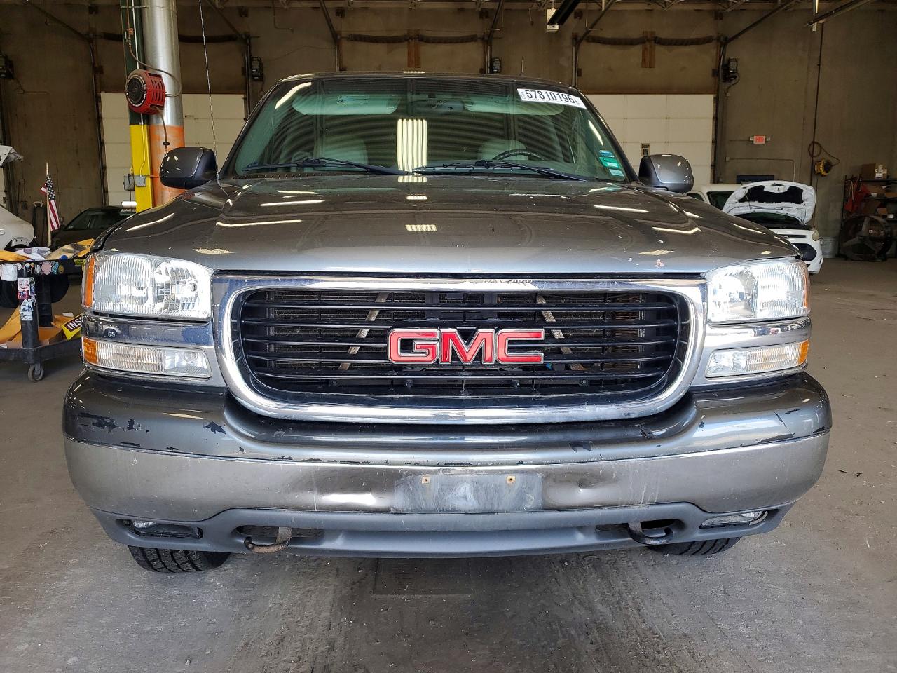 2002 GMC YUKON