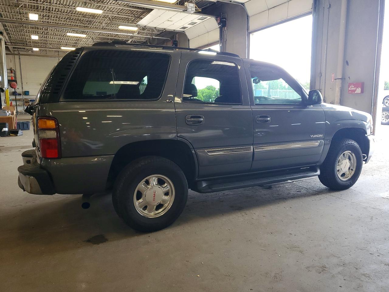 2002 GMC YUKON
