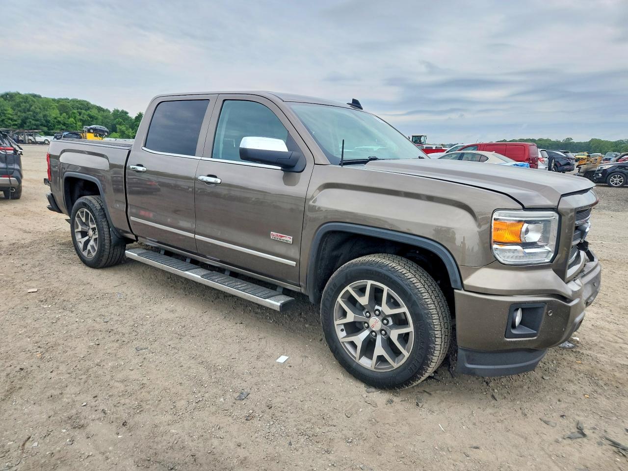 2015 GMC SIERRA