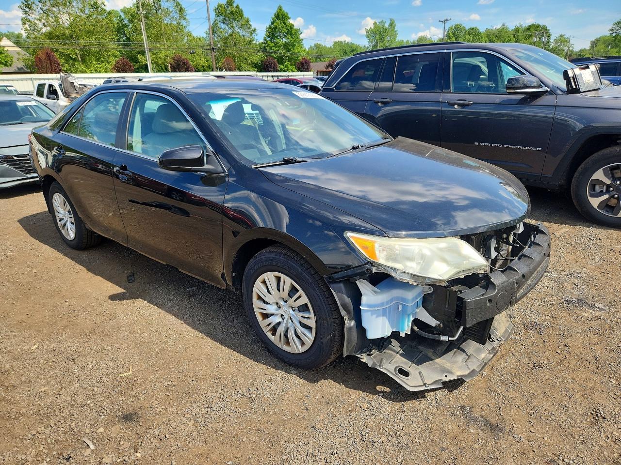2013 TOYOTA CAMRY
