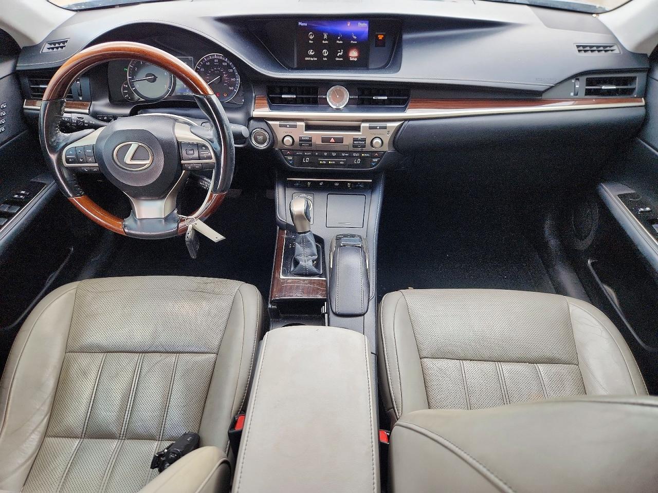 2017 LEXUS ES350
