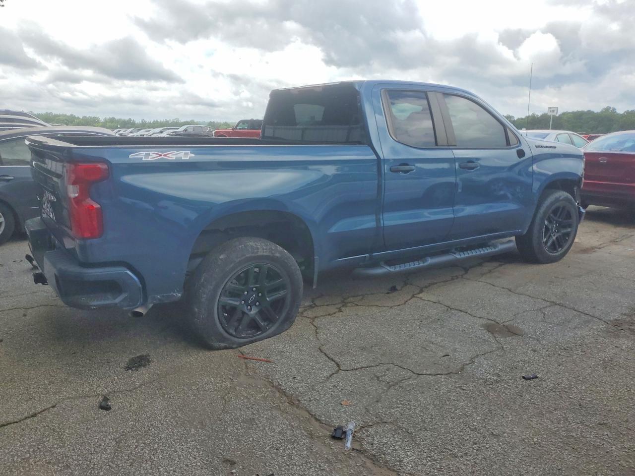 2024 CHEVROLET SILVERADO