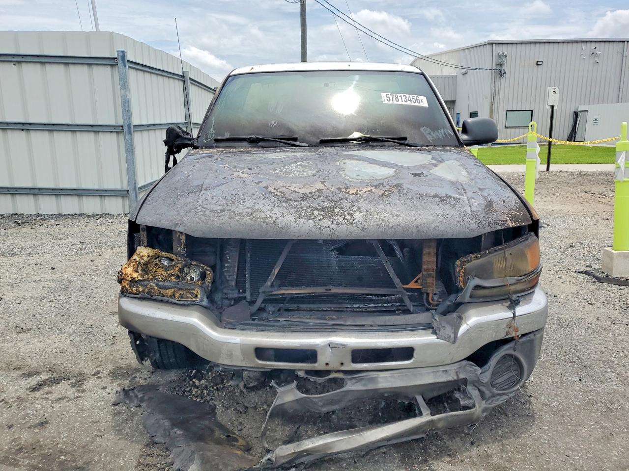 2006 GMC SIERRA