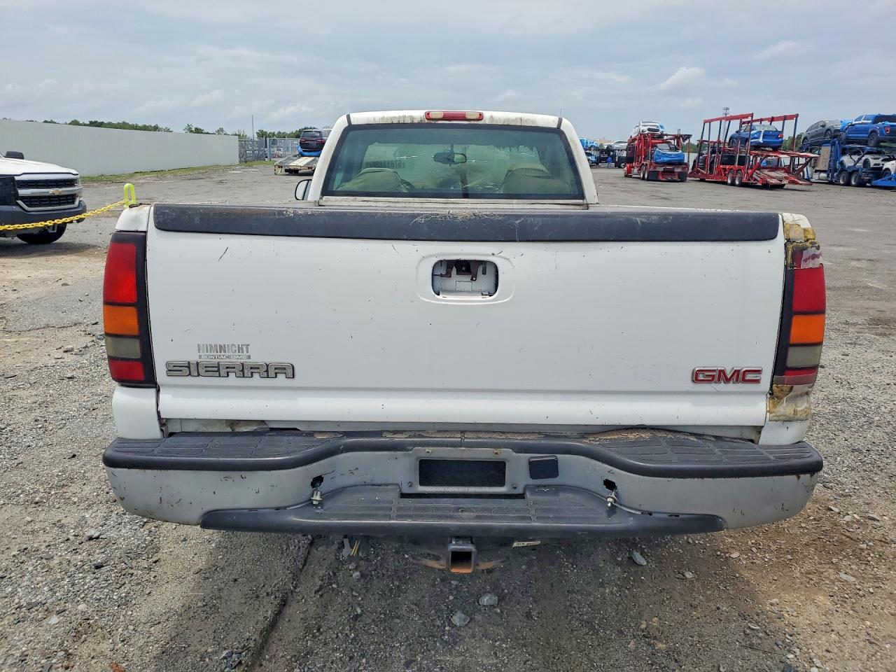2006 GMC SIERRA