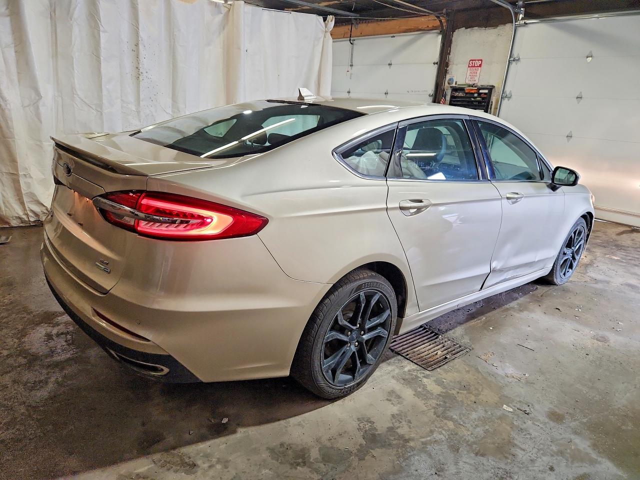 2019 FORD FUSION