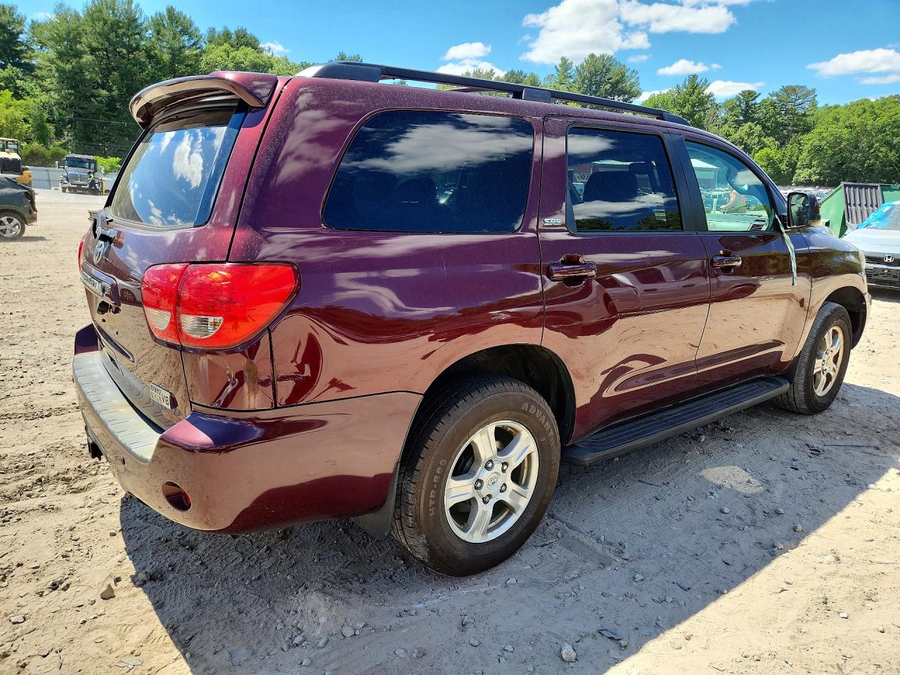 2011 TOYOTA SEQUOIA