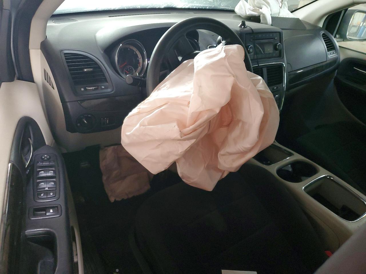 2012 DODGE CARAVAN