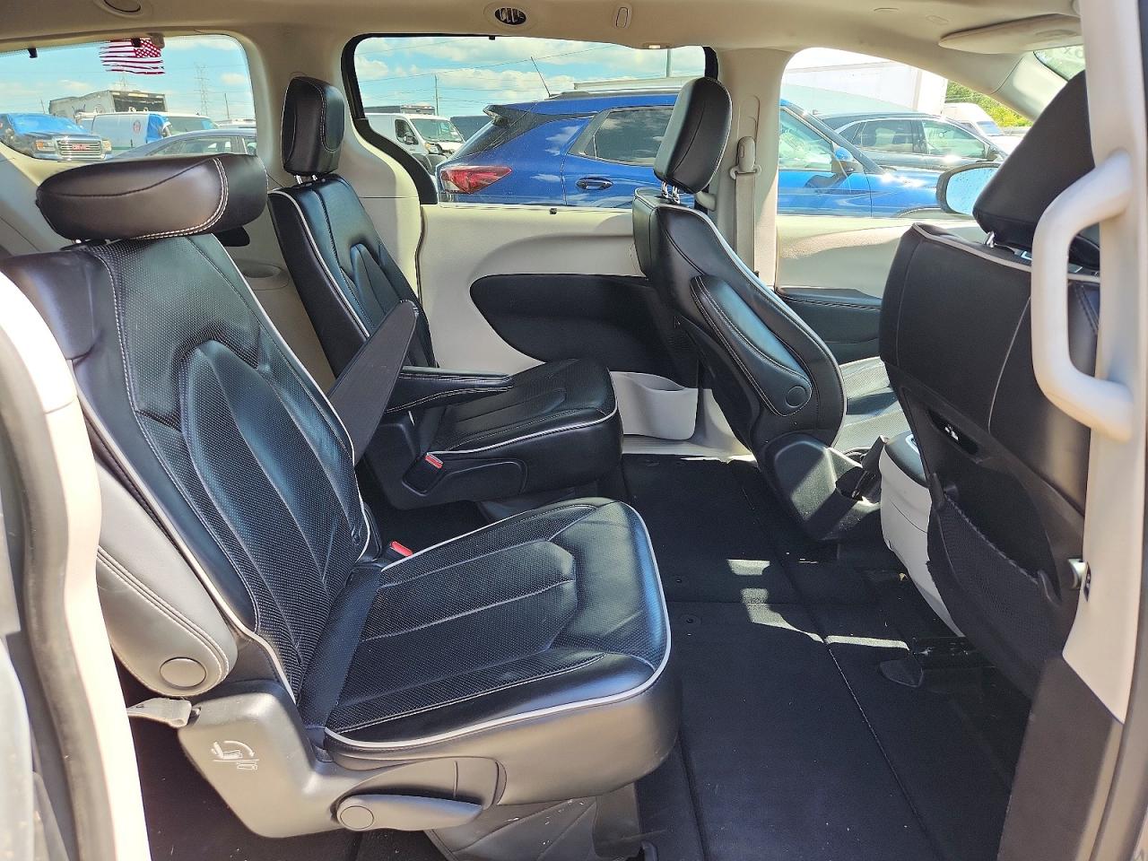 2023 CHRYSLER PACIFICA