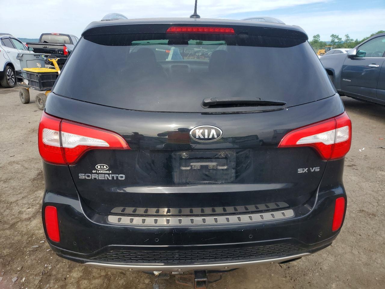 2015 KIA SORENTO