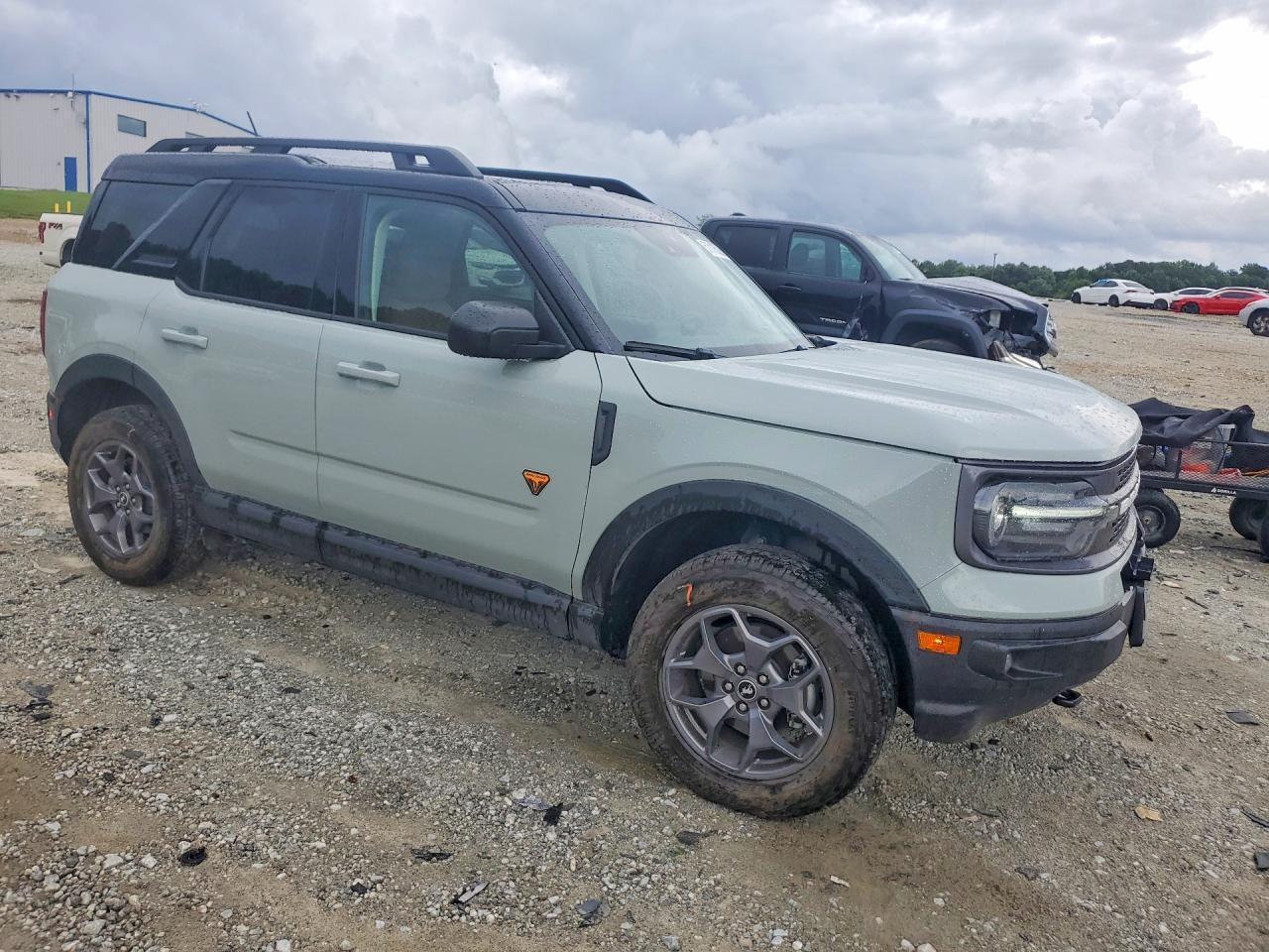 2024 FORD BRONCO