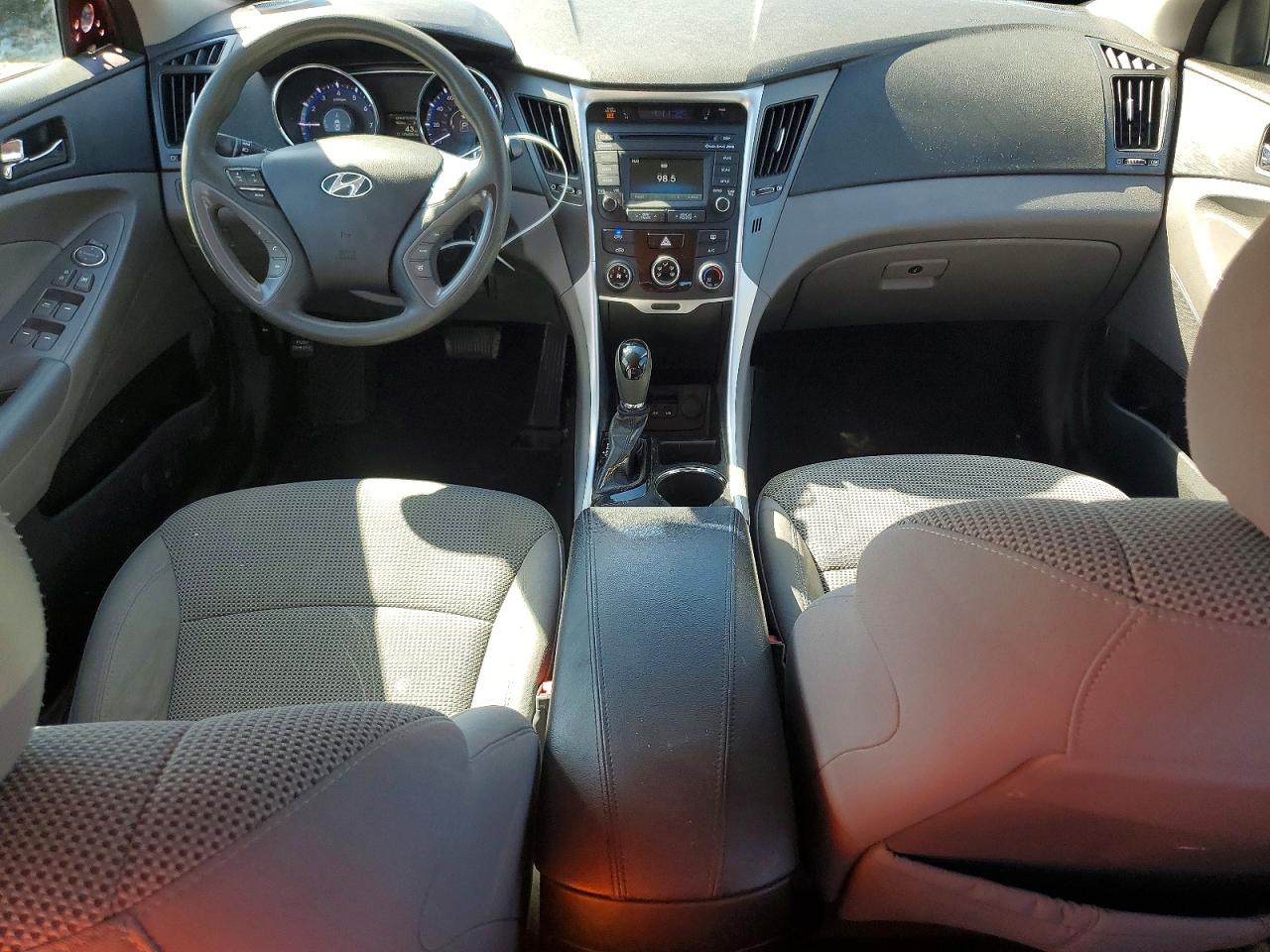 2014 HYUNDAI SONATA