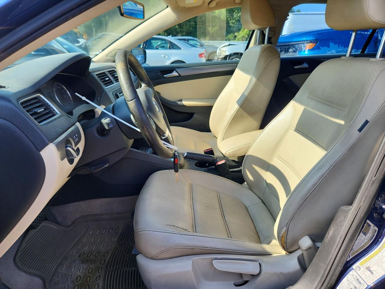 2013 VOLKSWAGEN JETTA