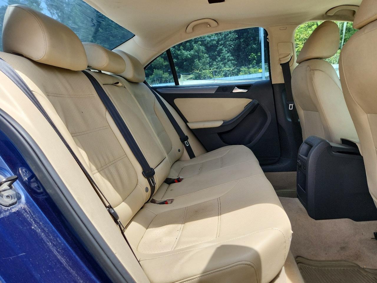 2013 VOLKSWAGEN JETTA