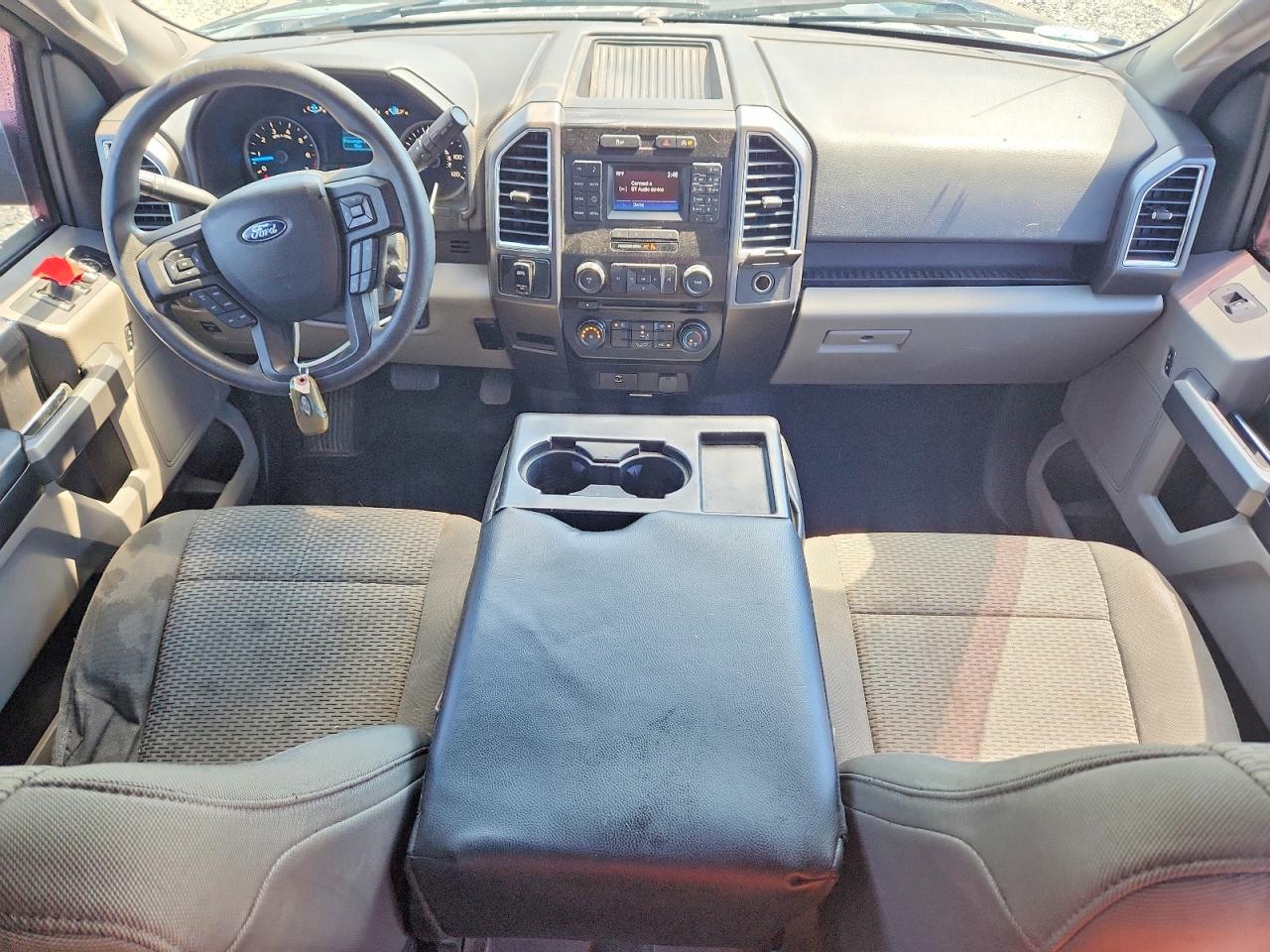 2016 FORD F150