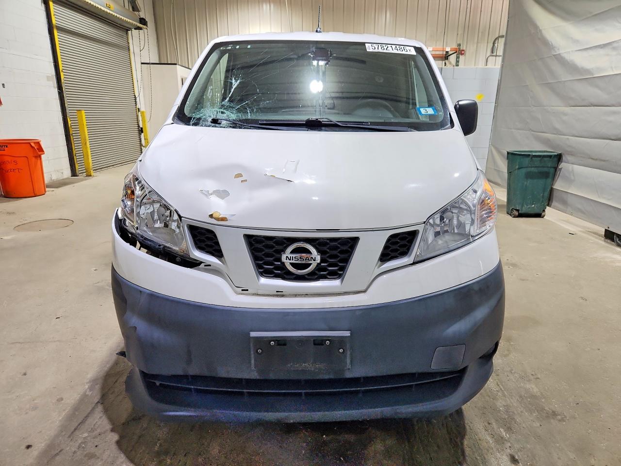 2014 NISSAN NV