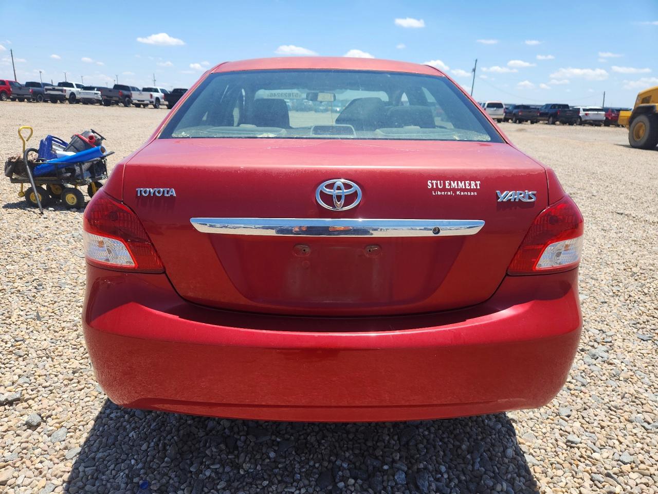 2011 TOYOTA YARIS