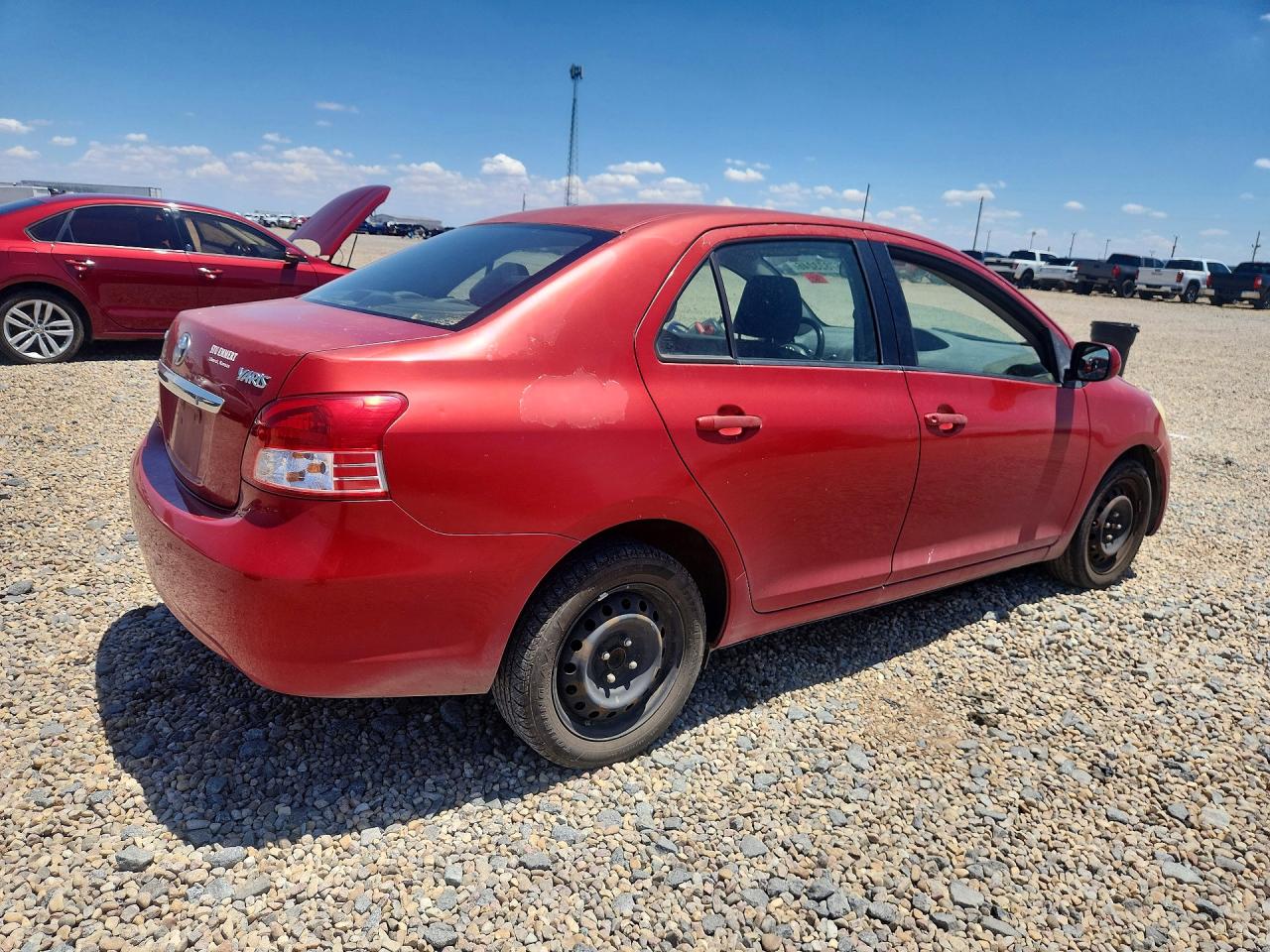 2011 TOYOTA YARIS