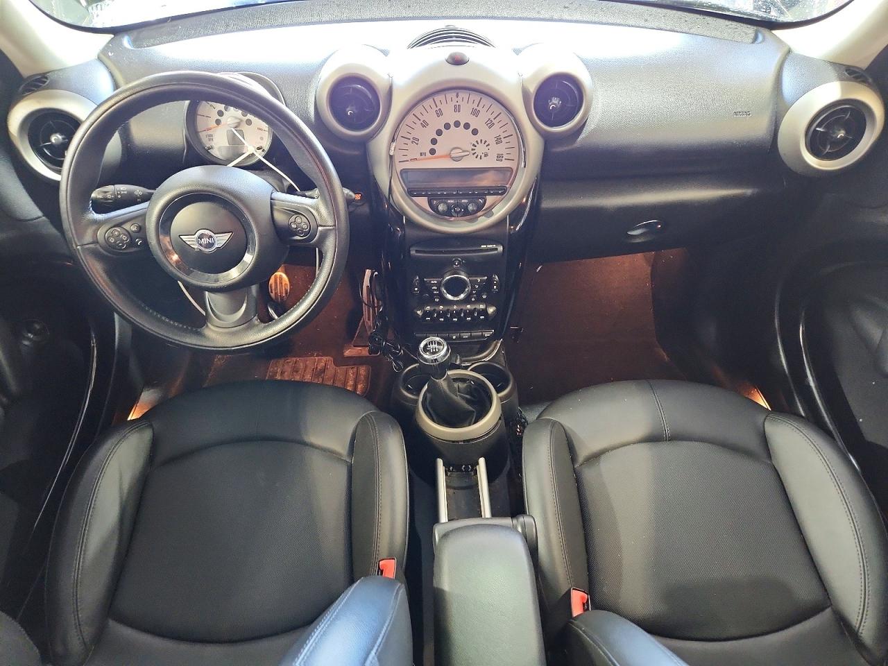 2011 MINI COOPER