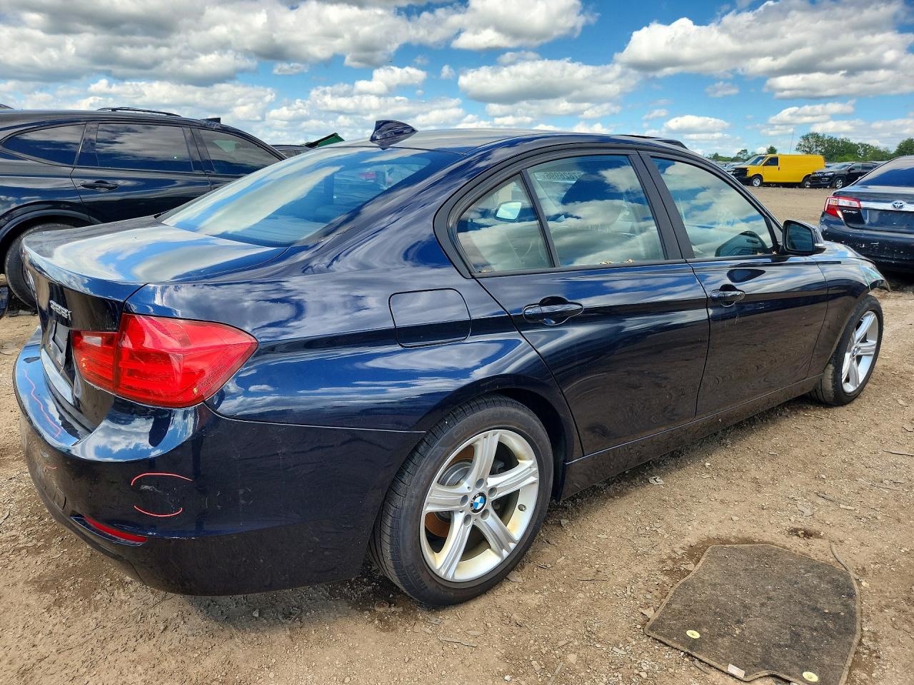 2014 BMW 3 SERIES