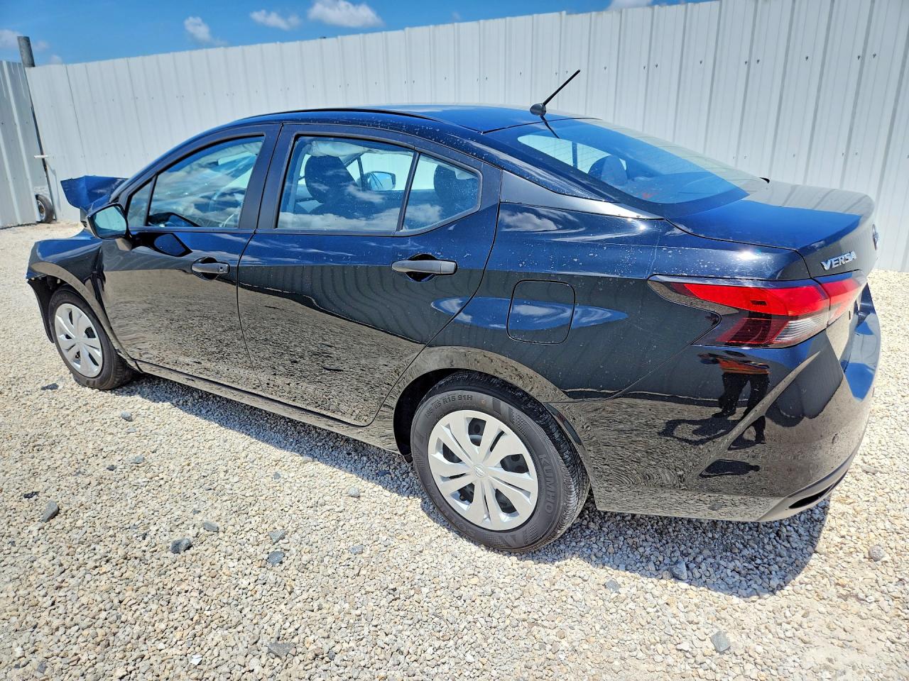 2025 NISSAN VERSA