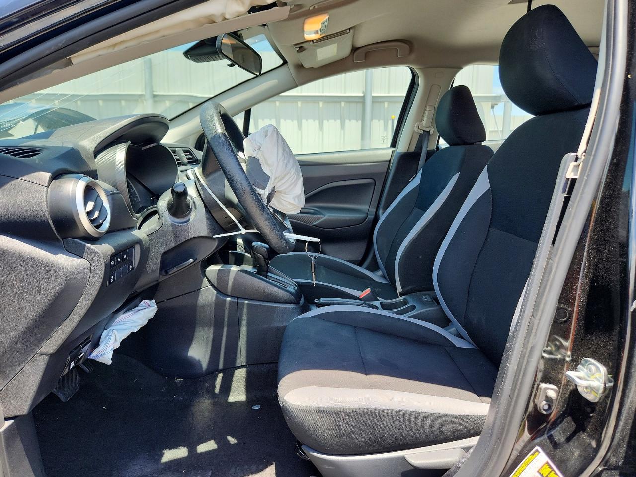 2025 NISSAN VERSA