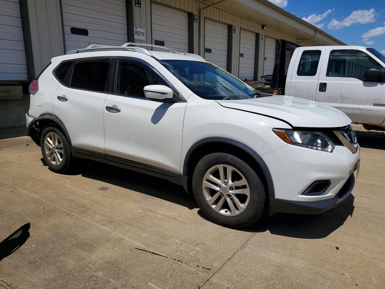 2016 NISSAN ROGUE