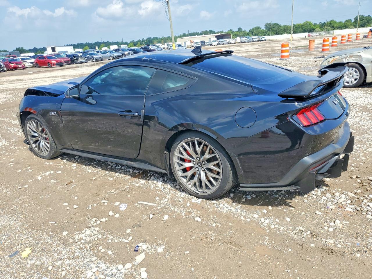 2024 FORD MUSTANG